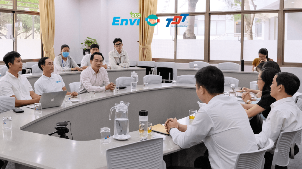 Envi Eco trao đổi với lãnh đạo Khoa Môi Trường Đại Học Tôn Đức Thắng về vấn đề cải thiện môi trường